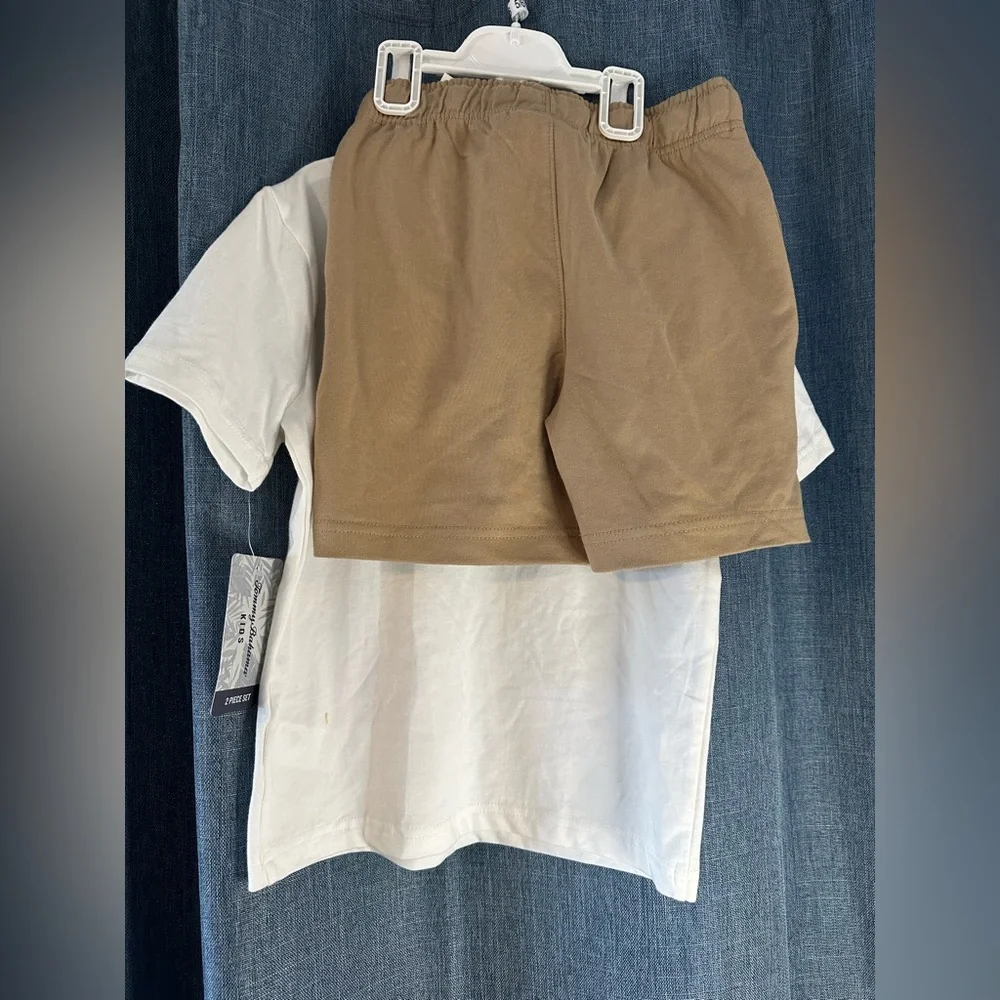 T-SHIRT & SHORTS SET TOMMY BAHAMA BOY’S 2 PC Wrangler Jeep SIZE S (5/6)‎ NEW